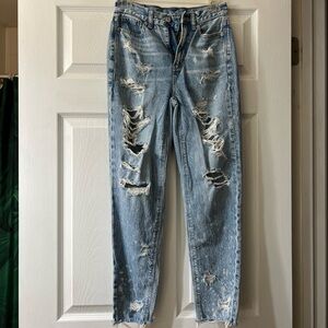 American Eagle women’s jeans